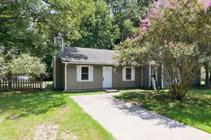 406 Cedar Crk Dr, Jacksonville, NC 28540 - Photo 1