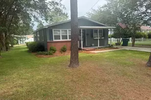 507 E 3rd Ave, Chadbourn, NC 28431 - Photo 4