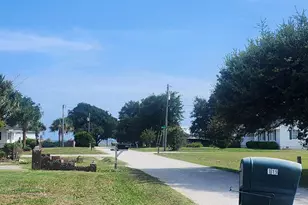 119 Dixon Dr, Newport, NC 28570 - Photo 2
