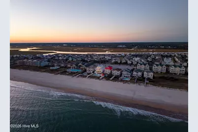 387 W First Street, Ocean Isle Beach, NC 28469 - Photo 32
