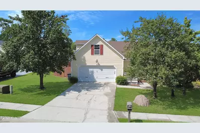 102 Winfall Court, Jacksonville, NC 28546 - Photo 2