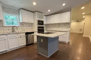 206 Tierra Ln, West End, NC 27376 - Photo 2