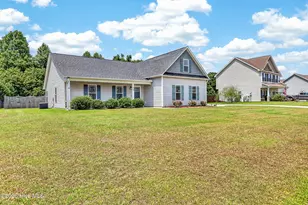 109 Pembury Way, Richlands, NC 28574 - Photo 4