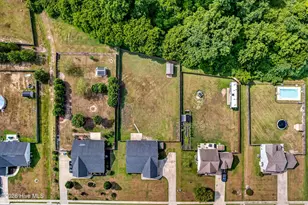 109 Pembury Way, Richlands, NC 28574 - Photo 36