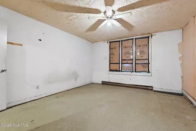 402 5th Street, Bladenboro, NC 28320 - Photo 24