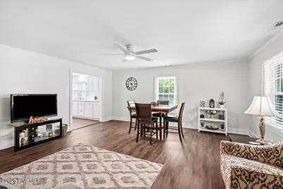 601 E 8th Street, Washington, NC 27889 - Photo 8