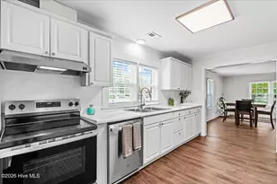 601 E 8th St, Washington, NC 27889 - Photo 10