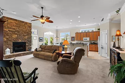 646 W Chatman Drive NW, Calabash, NC 28467 - Photo 8