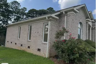 909 Lakeview Dr, Clinton, NC 28328 - Photo 8