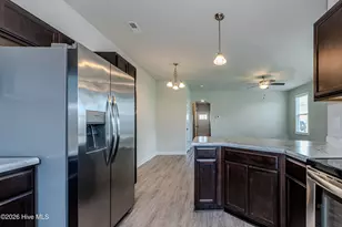 409 Blockade Shl Ln, Jacksonville, NC 28546 - Photo 12