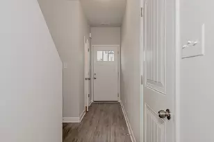 409 Blockade Shl Ln, Jacksonville, NC 28546 - Photo 4