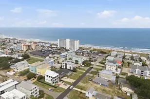 206 S Alabama Ave, Carolina Beach, NC 28428 - Photo 2