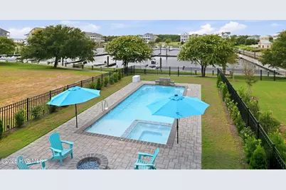 206 Back Street, Newport, NC 28570 - Photo 14