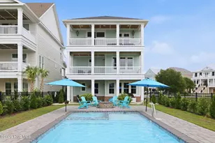 206 Back St, Newport, NC 28570 - Photo 8