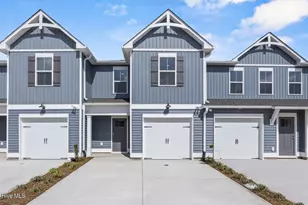 62 W Pioneer Wy, Hampstead, NC 28443 - Photo 1