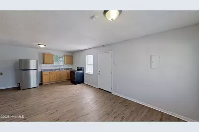906 Starkeys Alley, Wilmington, NC 28401 - Photo 2