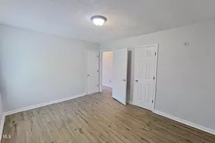 906 Starkeys Aly, Wilmington, NC 28401 - Photo 8