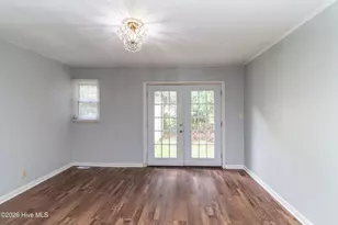 1209 Sycamore Rd, Kinston, NC 28501 - Photo 12