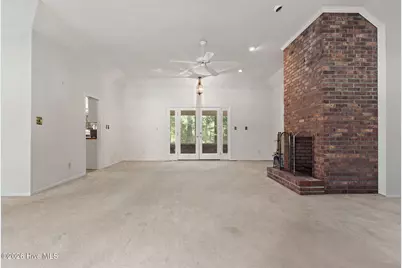71 Myrtle Point Circle SW, Supply, NC 28462 - Photo 6