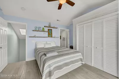 811 Carolina Beach Avenue S, Carolina Beach, NC 28428 - Photo 24