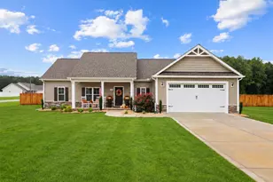 21 Oakbridge Wy, Pikeville, NC 27863 - Photo 2