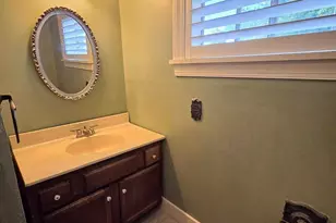 210 N Harvey St, Washington, NC 27889 - Photo 16