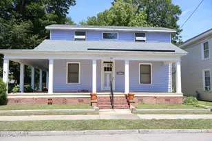 210 N Harvey St, Washington, NC 27889 - Photo 1