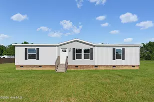 205 Emily Dr, Chadbourn, NC 28431 - Photo 1