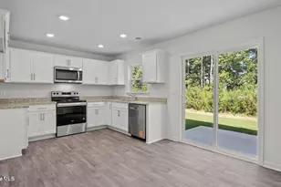 317 Rudy's Ct, Ayden, NC 28513 - Photo 6