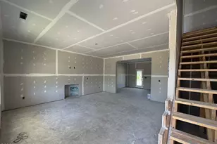 301 Hudson Vlg Dr, La Grange, NC 28551 - Photo 2
