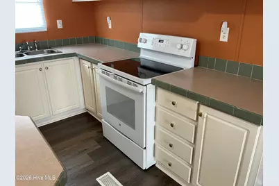 77 Maple Avenue, Elizabethtown, NC 28337 - Photo 12
