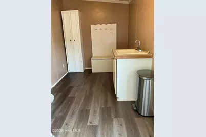 77 Maple Avenue, Elizabethtown, NC 28337 - Photo 22