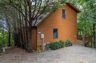 425 Boyd Ridge Dr, Murphy, NC 28906 - Photo 2