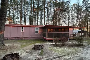 15303 Pea Bridge Rd, Laurinburg, NC 28352 - Photo 1