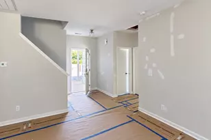101 Crossvine St, Selma, NC 27576 - Photo 2