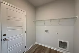 101 Crossvine St, Selma, NC 27576 - Photo 8