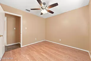 542 Shadowridge Rd, Jacksonville, NC 28546 - Photo 20