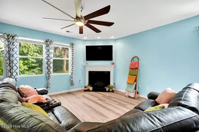 5010 Portside Drive, Southport, NC 28461 - Photo 8