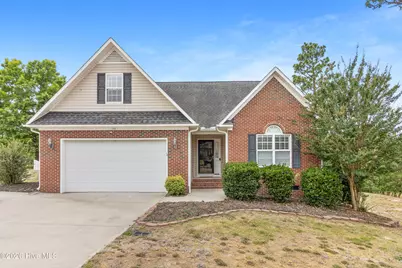 108 Camberly Lane, Aberdeen, NC 28315 - Photo 2