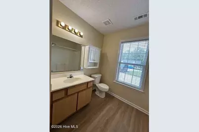 305 Firethorn Lane, Jacksonville, NC 28546 - Photo 10