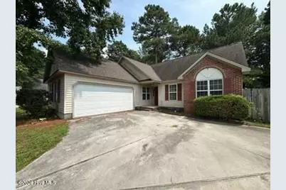 305 Firethorn Lane, Jacksonville, NC 28546 - Photo 1