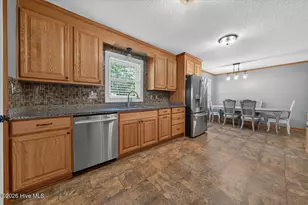 201 Ashby Ln, Goldsboro, NC 27530 - Photo 6
