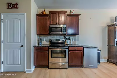 508 Louvre Lane, Jacksonville, NC 28546 - Photo 14