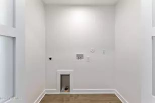 607 Marstellar St, Wilmington, NC 28401 - Photo 28