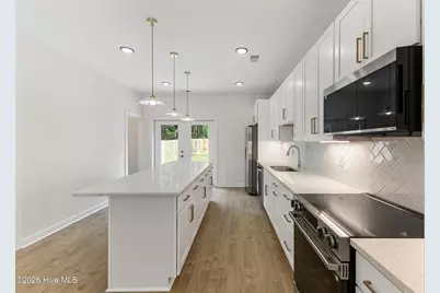 607 Marstellar Street, Wilmington, NC 28401 - Photo 14