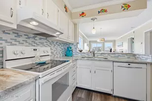 650 Cedar Point Blvd, Cedar Point, NC 28584 - Photo 16