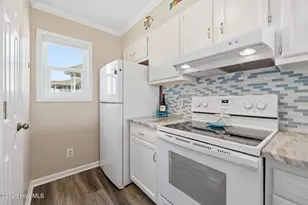 650 Cedar Point Blvd, Cedar Point, NC 28584 - Photo 14