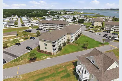 650 Cedar Point Boulevard #C21, Cedar Point, NC 28584 - Photo 2