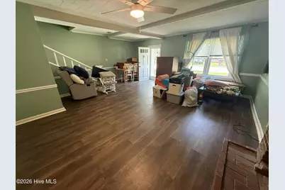 210 E Middle Street, Creswell, NC 27928 - Photo 6