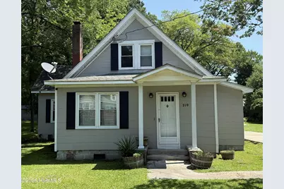 210 E Middle Street, Creswell, NC 27928 - Photo 4